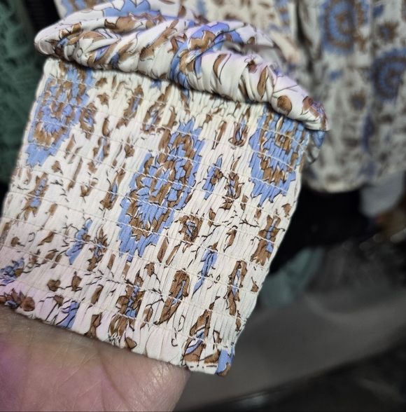 #0158 XLPetite NWT ANTHROPOLOGIE Button Down 1/2 Smock Wrists, Ruffle Collar - Picture 7 of 16